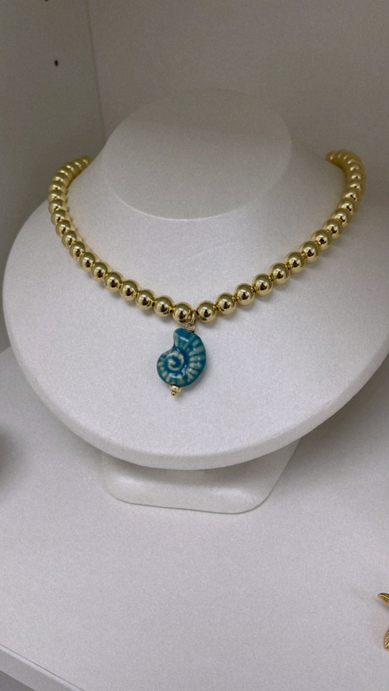 Caracolea Necklace